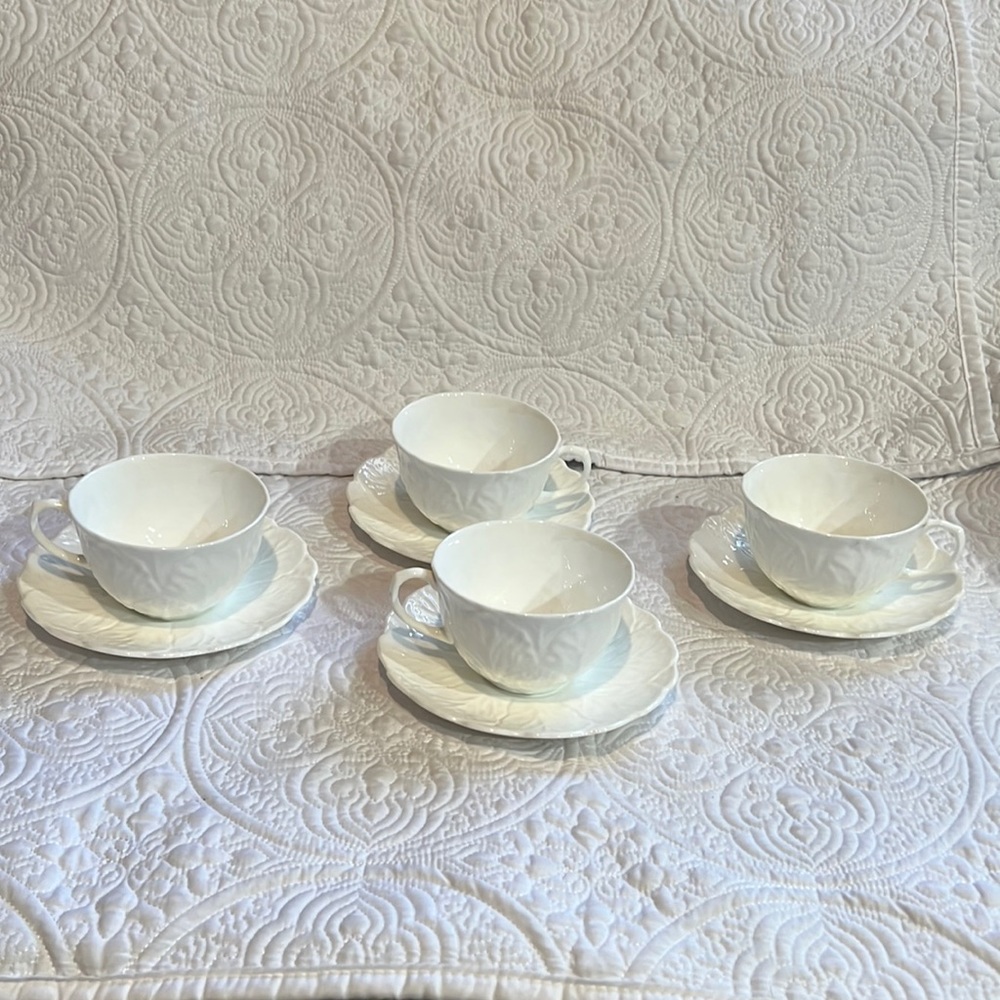 Wedgwood Countryware‎ breakfast cup and saucers, set of 4 each